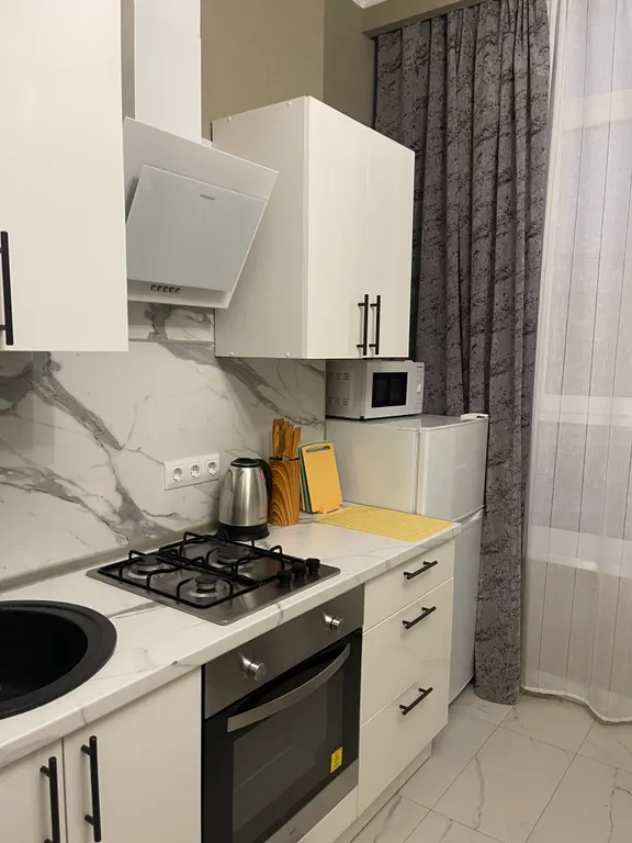 Студия с видом на море