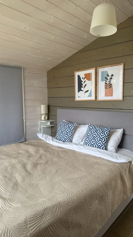 Панорамный дом с камином в престижном поселке