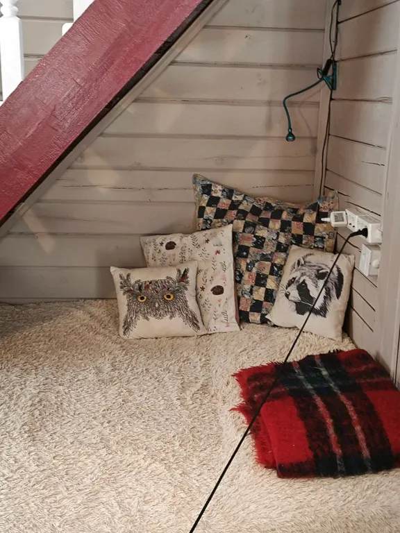 Вишнёвый домик в Махре