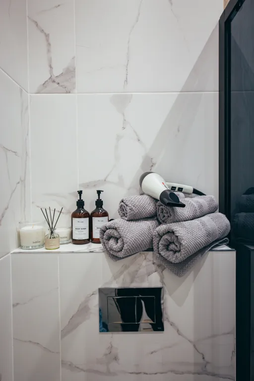 4-комнатная квартира в 100 метрах от моря