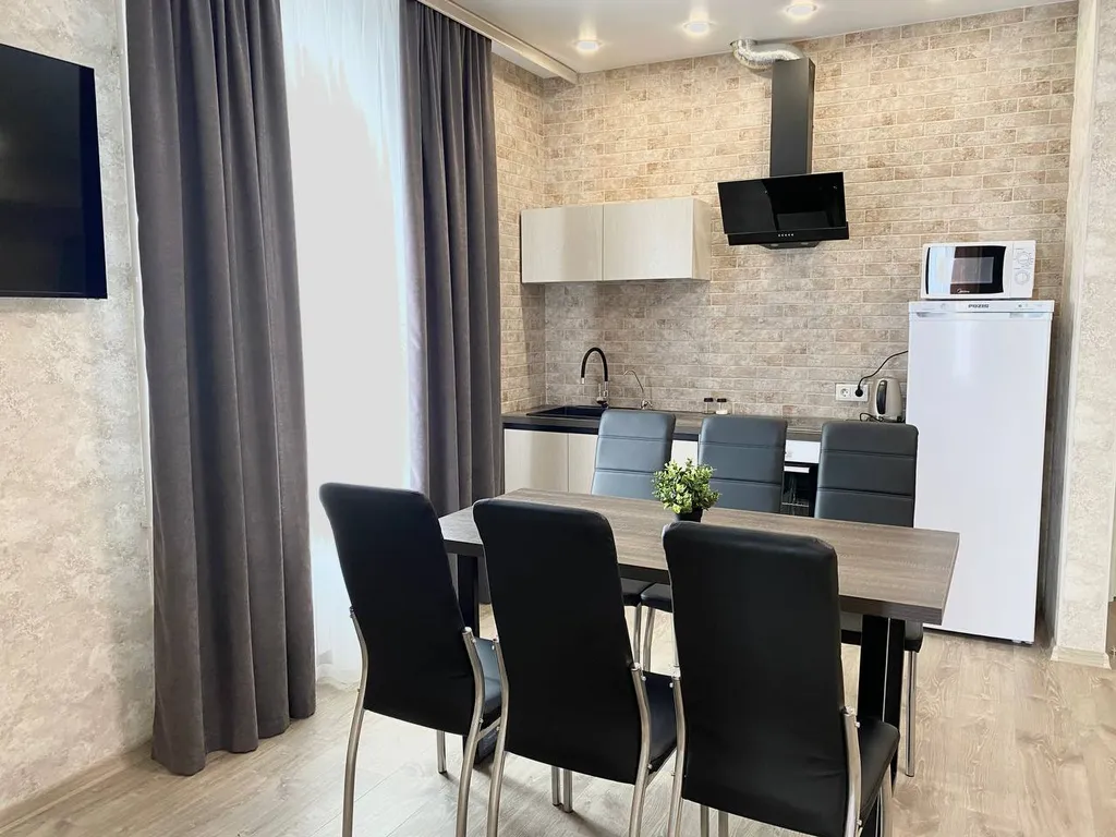 Просторные 3-комнатные апартаменты - Кристалл!