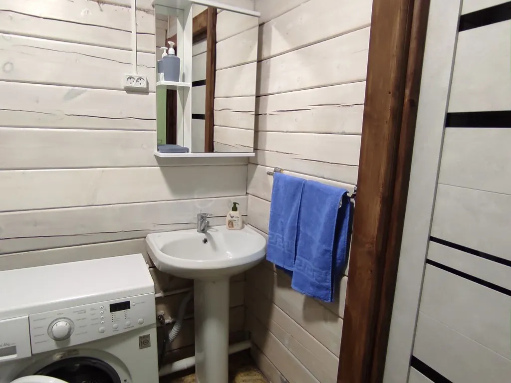 Комфортабельный просторный, кедровый коттедж на Усадьбе у костра