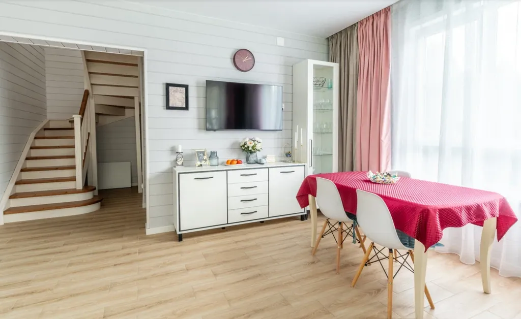 Большой семейный коттедж с русской баней