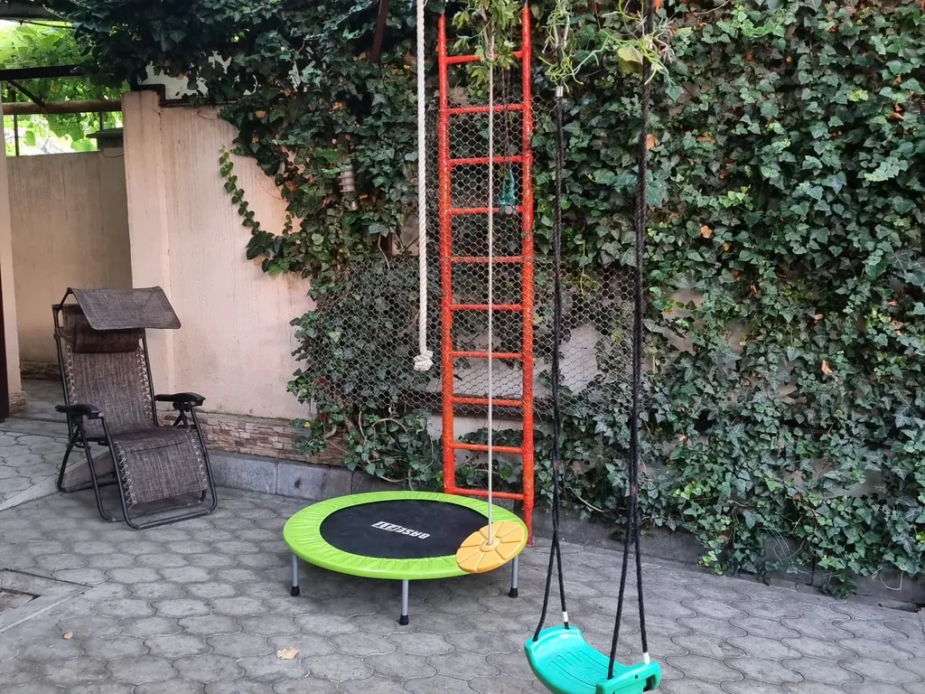 Коттедж Уютный домик с отдельным входом — Анапа