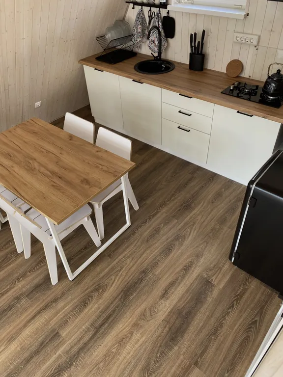 Коттедж Уединенный домик в горной глуши — Веселый