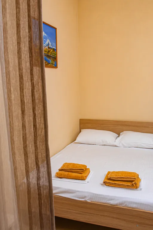 Квартира Комната — аренда посуточно в Лоо