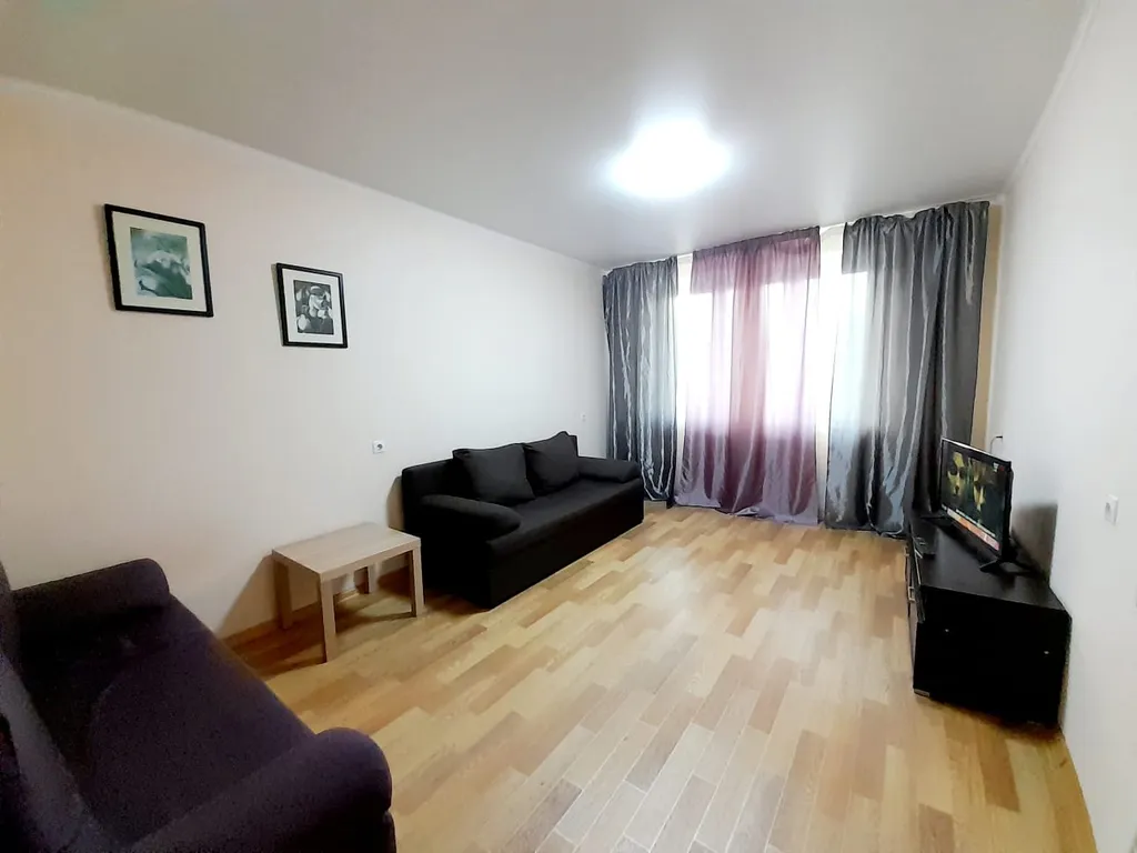 Просторная 4-х комнатная квартира рядом с объектами КАМАЗа — аренда посуточно в Набережные Челны