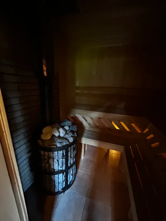 Коттедж Уютный коттедж у озера Донцо, Баня.Гриль-зона.Памятник природы. — Волосово