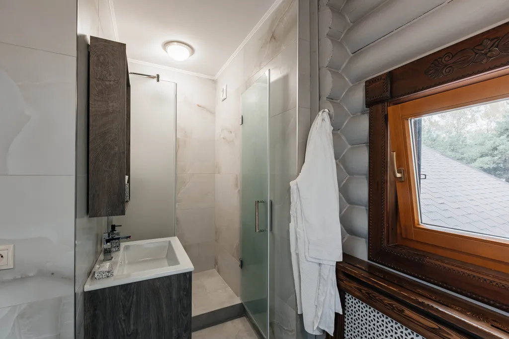 5-комнатный Дом