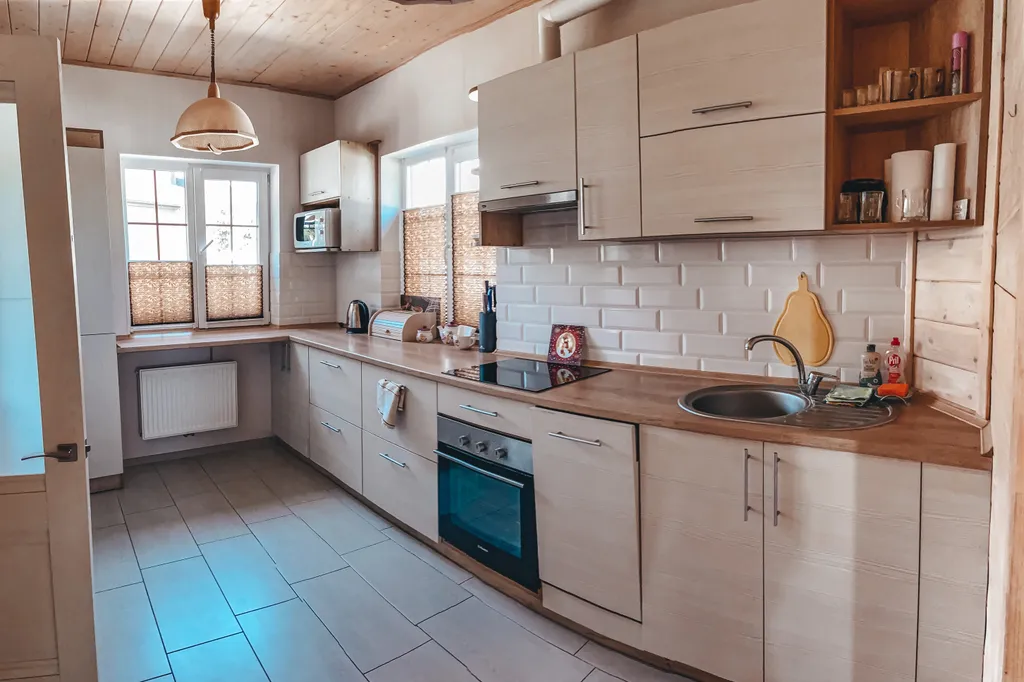 Уютный Дом у озера с кедровой бочкой