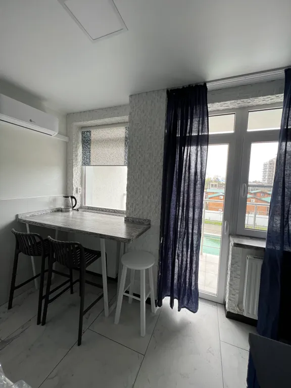 Квартира Апартаменты с бассейном — Анапа