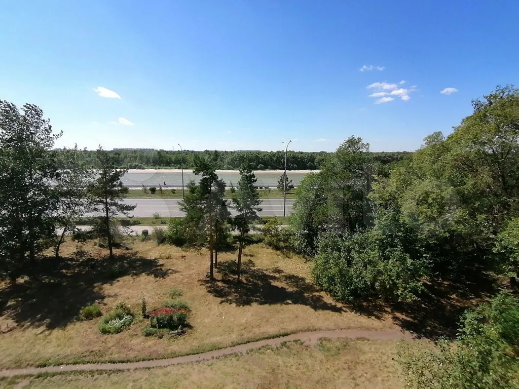 Квартира с видом на Реку Иртыш