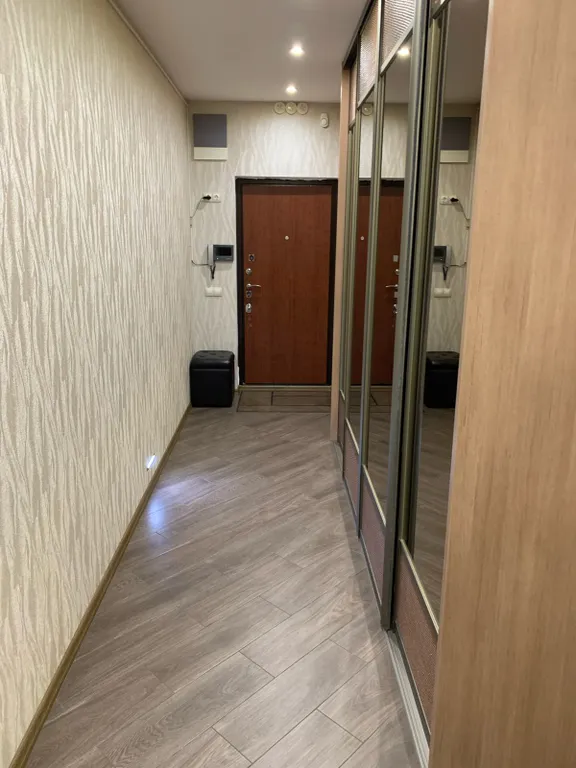 Квартира Квартира в ЖК Юнтоловская перспектива — Санкт-Петербург