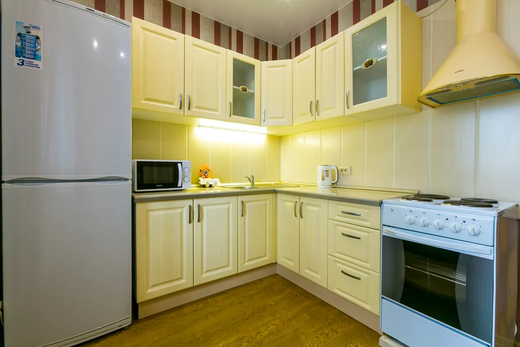 Комфорт и уют в двухкомнатной квартире на тихой улице