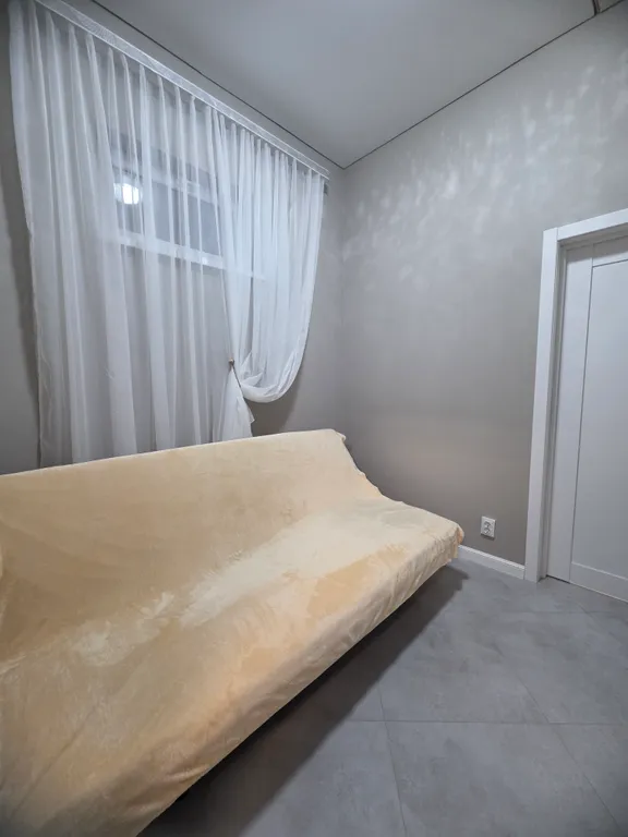 Домик на солнечной