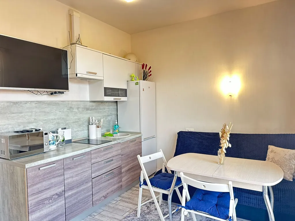 Квартира Квартира-студия с балконом вид на парк. Рядом море, кафе, столовая — Сириус