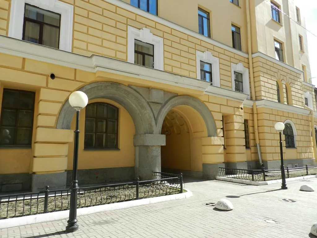 Квартира Уютная и просторная квартира в центре у Невы и парка — Санкт-Петербург