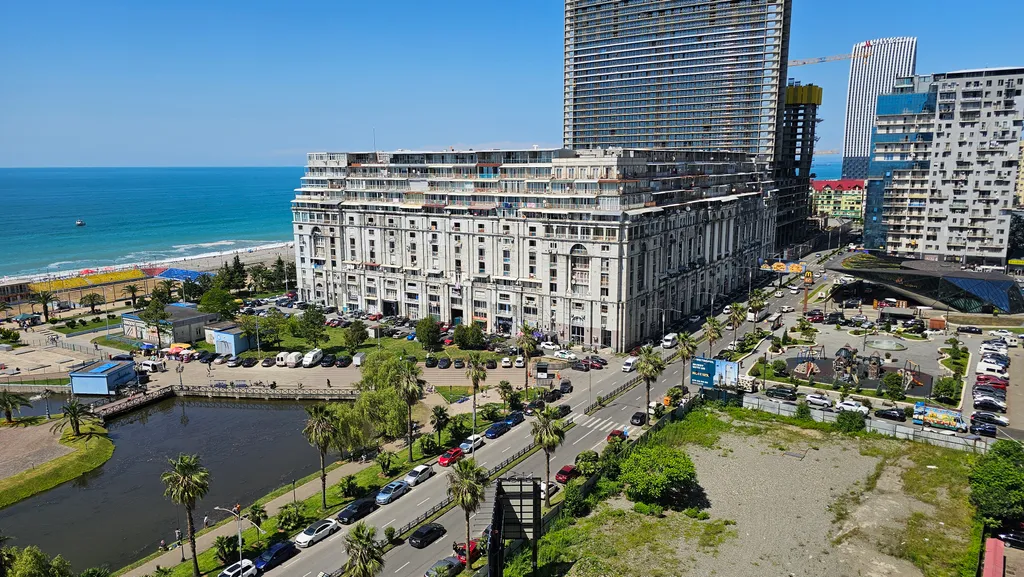 AP-915 Апартаменты в отеле на берегу моря