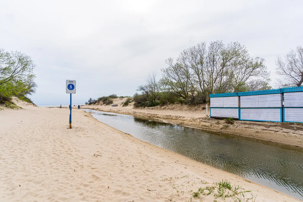 Квартира Вместительная квартира в Джемете, у моря от LetoApart — Анапа