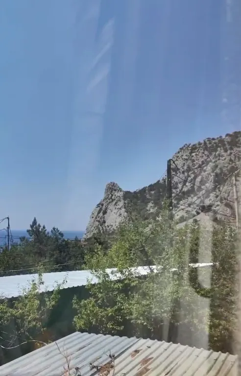 Эконом квартира с видом на гору кошку