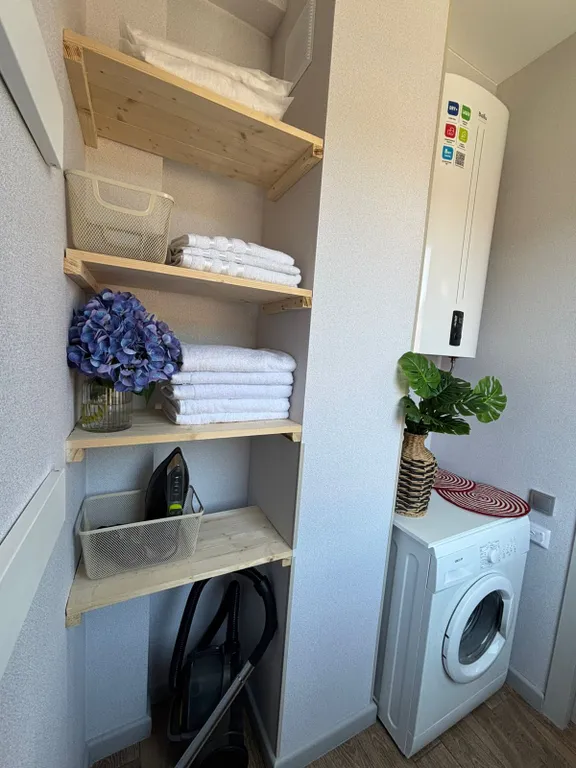 Квартира Двухкомнатная квартира с дизайнерским ремонтом — Адлер