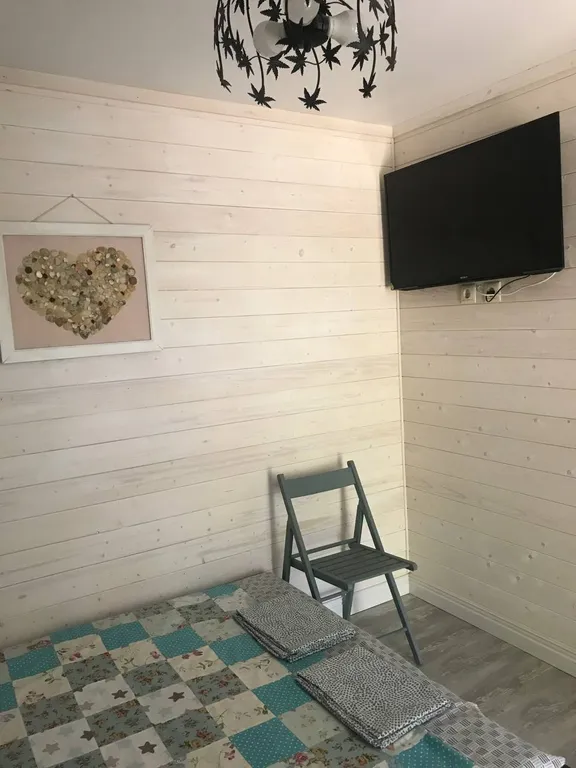 Домик и дворик Персиковая поляна