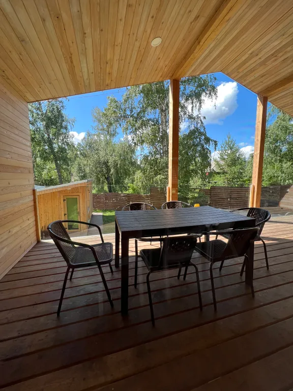 Дом на берегу озера Чебаркуль