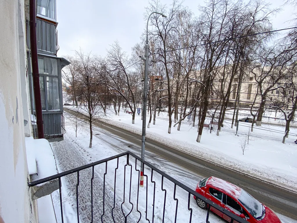 Студия с балконом в центре Ульяновска