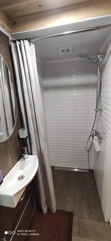 Светлая и просторная студия в чудесном саду для отдыха под шум моря