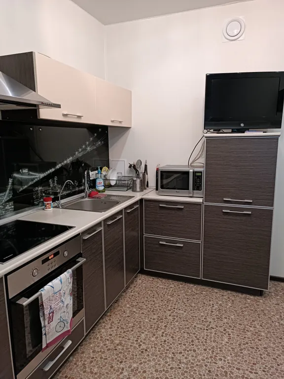 Уютная квартира рядом с штабом округа и перинатальным центром