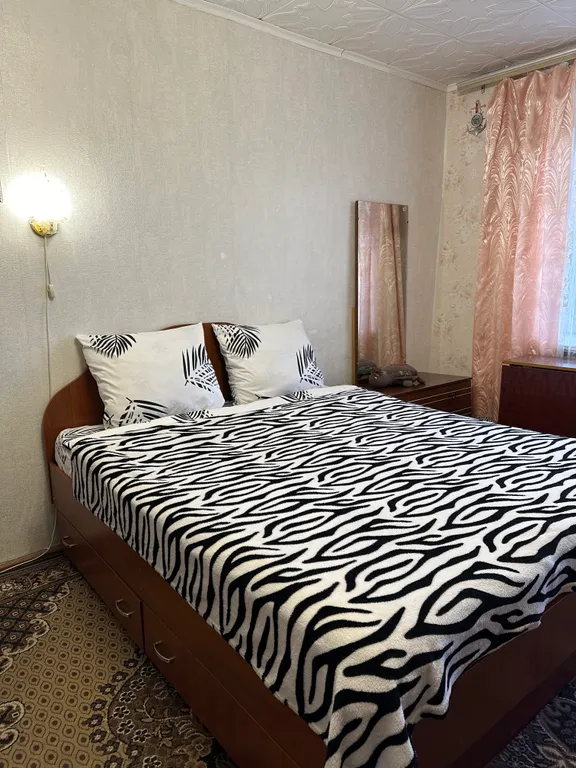 Уютная 2-комнатная квартира в центре города Цивильска