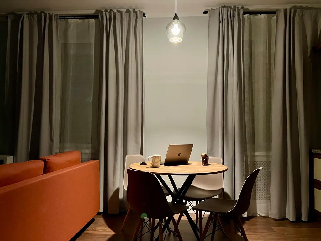 Anthracite-атмосферная студия в центре Хабаровска