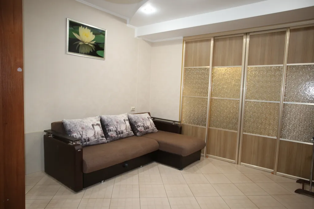 Коттедж 1-комнатный Дом — Феодосия