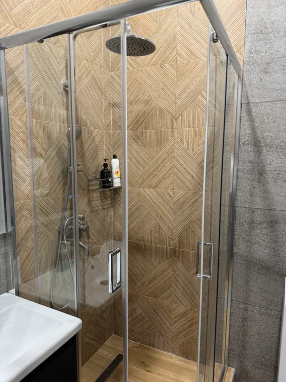 Квартира Чистая уютная квартира вблизи трассы М-4 Дон в ЖК Белые Росы — Динская