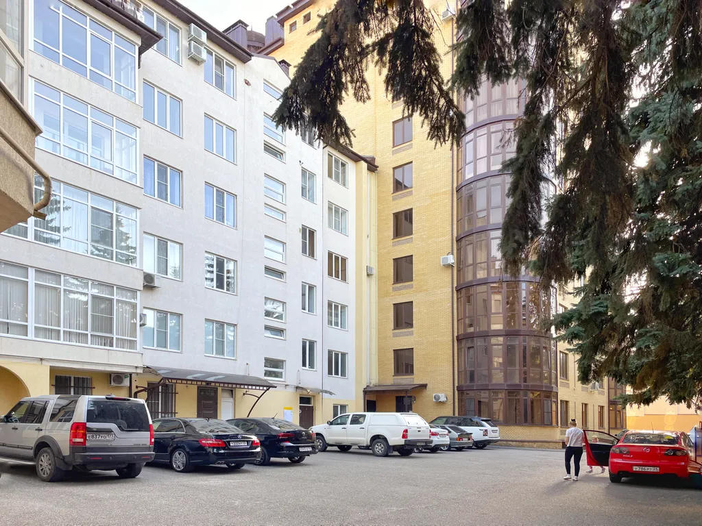 Трекомнатная квартира на Баталинской