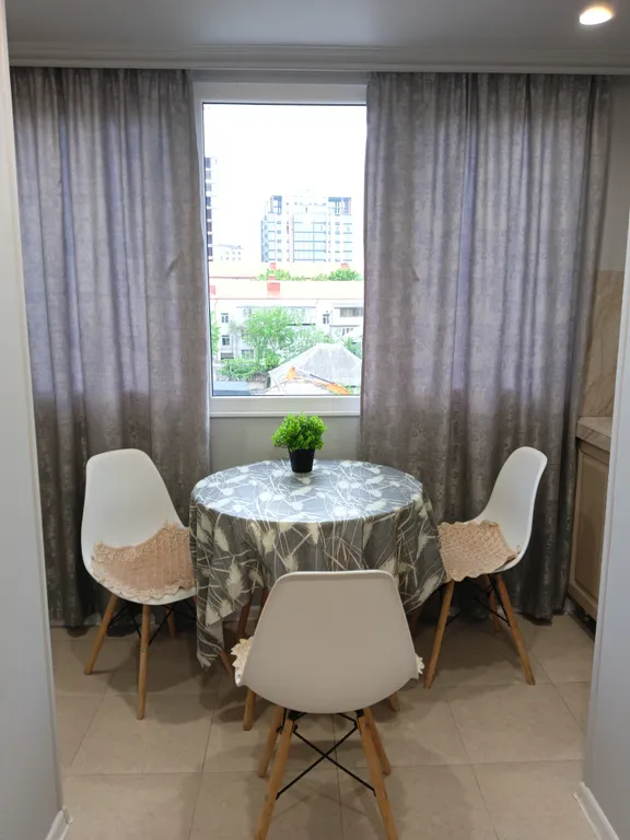 Уютная квартира в центре города — аренда посуточно в Нальчик