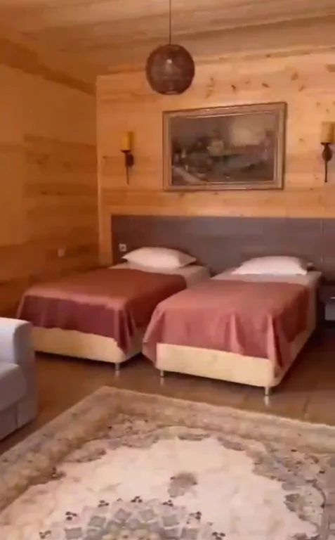 4-комнатный Дом