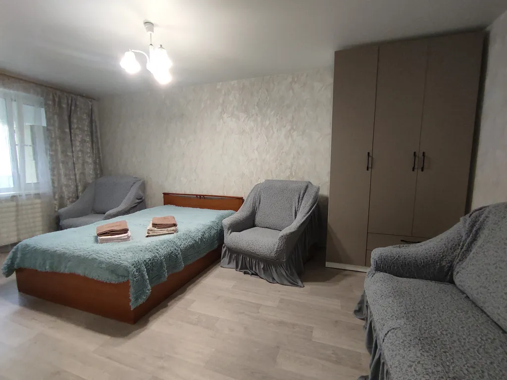 Уютная квартира — аренда посуточно в Псков