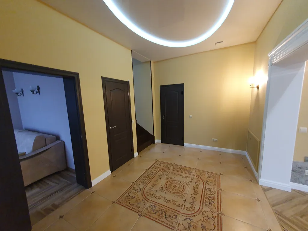 Дом для комфортного загородного отдыха в лесу рядом с морем