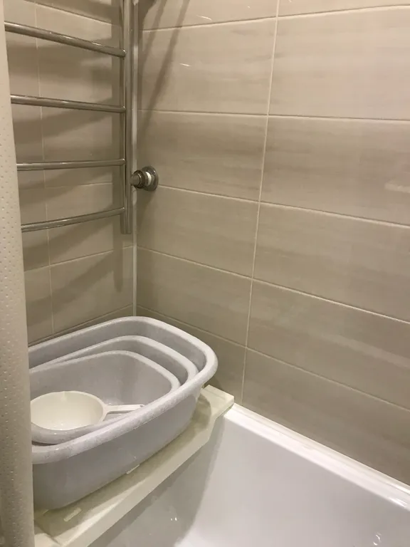 Однокомнатная квартира с окнами на парк Землячки рядом цирк, УДС Молот