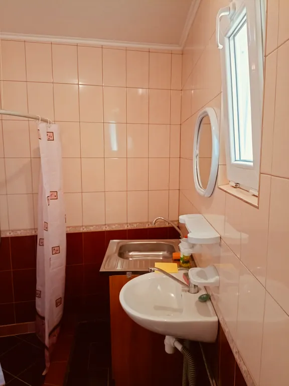 Уютная небольшая  студия, с видом на море и  на вершину Ай-Петри.