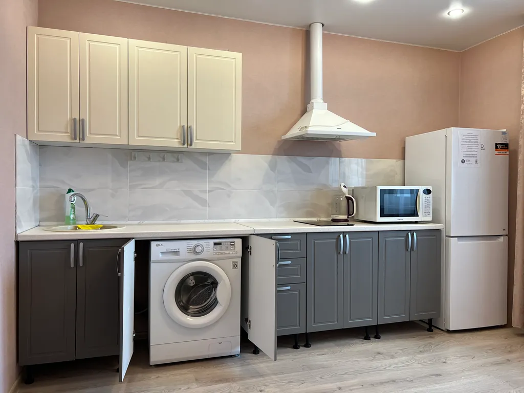 1-комн квартира на площади Советов, без оплаты за финальную уборку