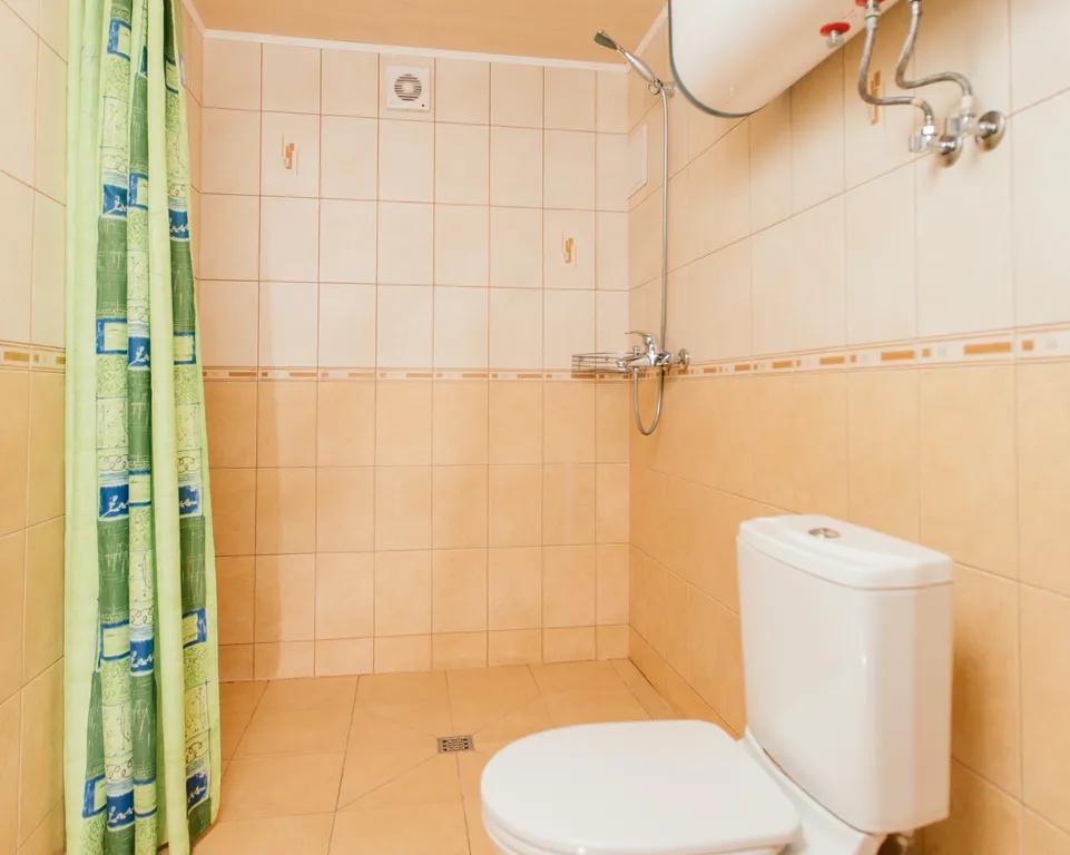 Квартира Уютные 4х-местные апартаменты на берегу озера с отдельным входом — Уя