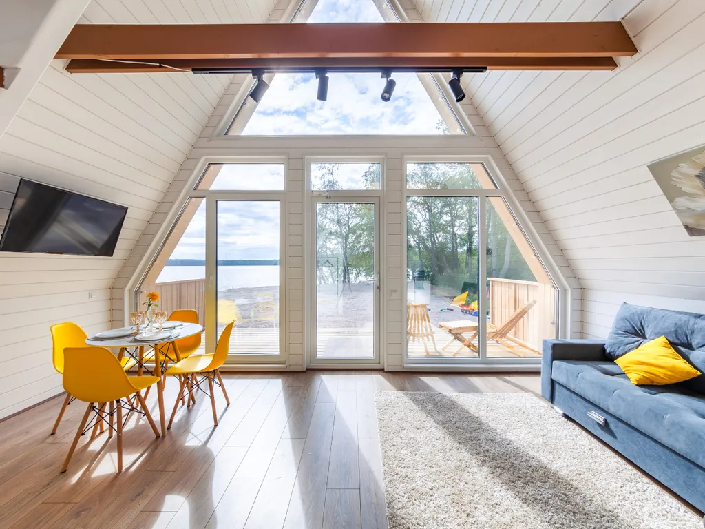 Домик №5 на берегу озера