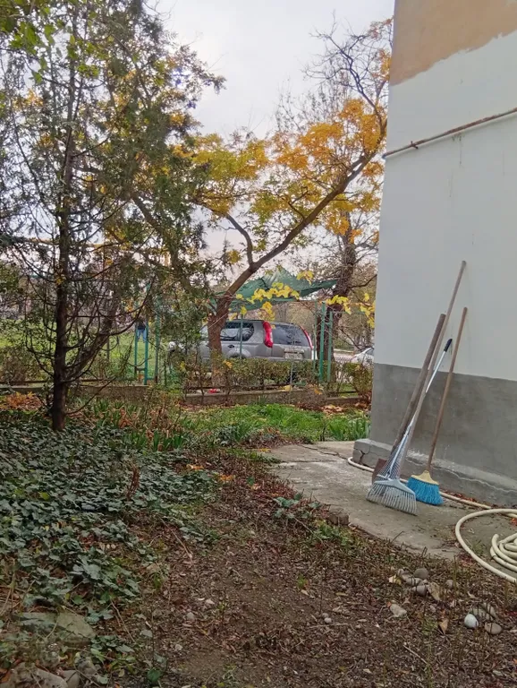 Уютная 3-комнатная квартира с личным палисадником