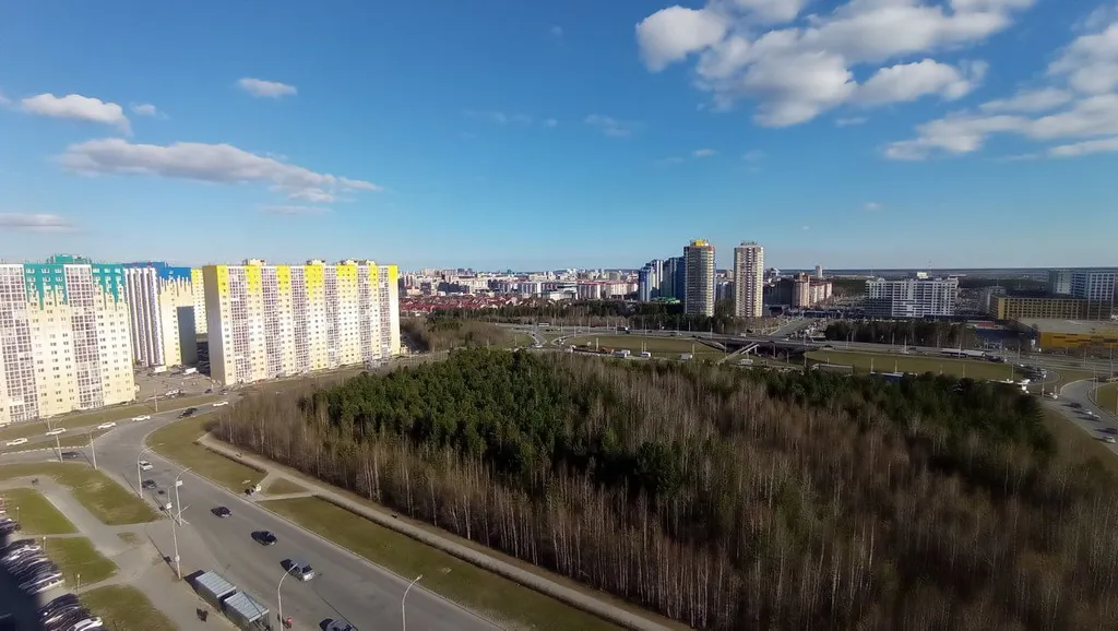 Уютная квартира рядом с ТЦ Аура и вокзалом, Аэропорт