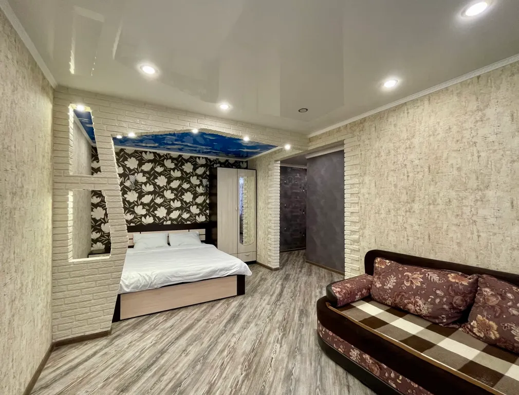 1-комнатная квартира-студия в центре города — аренда посуточно в Петропавловск