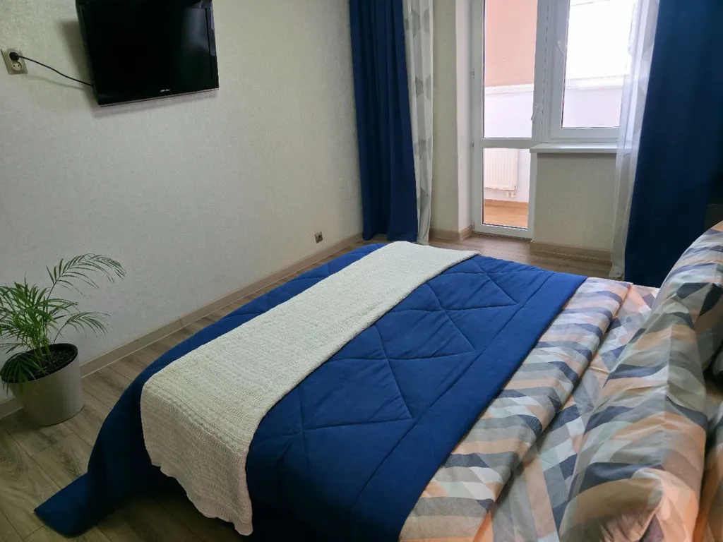 Стильная семейная квартира (Уютный Дом)