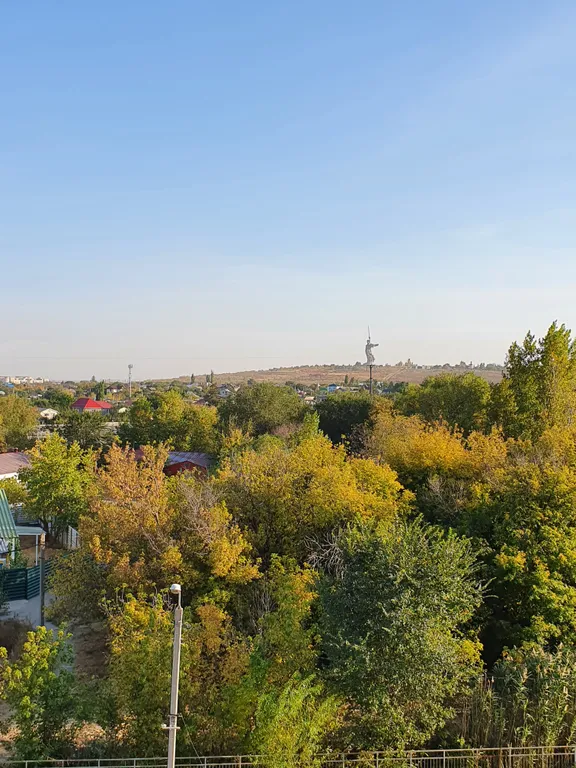 Квартира с видом на Родину Мать