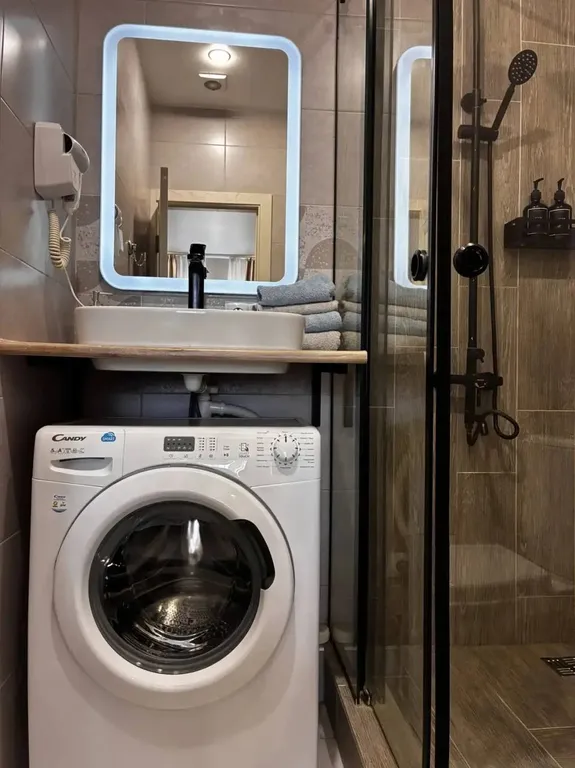 Сoвpеменнaя cтудия для отдыxа и романтических вечеров